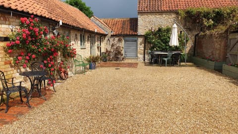 Property building, Garden view