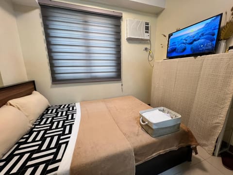 Condotel Room to Stay Lodging Apartment in Muntinlupa