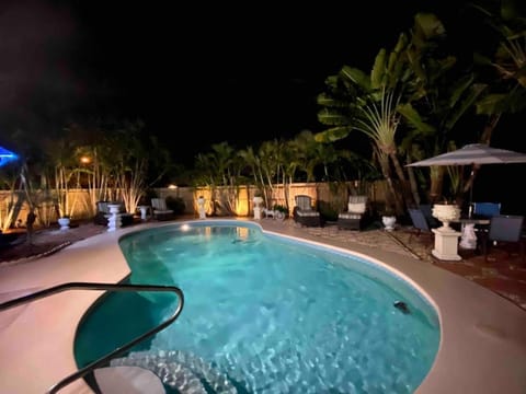 Great location Pool home w Pool table 5br House in Fort Lauderdale