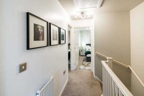 Bucks Luxury Apartment - free parking Apartamento in High Wycombe