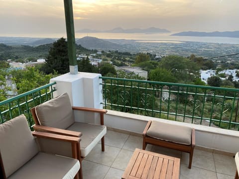 Patio, Day, Natural landscape, View (from property/room), Balcony/Terrace, Balcony/Terrace, Sea view