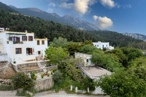 Property building, Spring, Day, Natural landscape, Mountain view