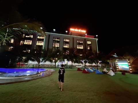 KINH BẮC HỒ TRÀM Hotel in Bình Thuận Province