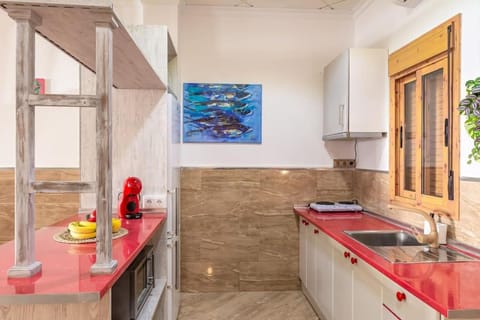 Art Gallery Apartment - in town center Apartment in Viñuela