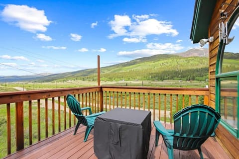 Gorgeous 4BR Home with an Amazing Mountain Setting House in Park County