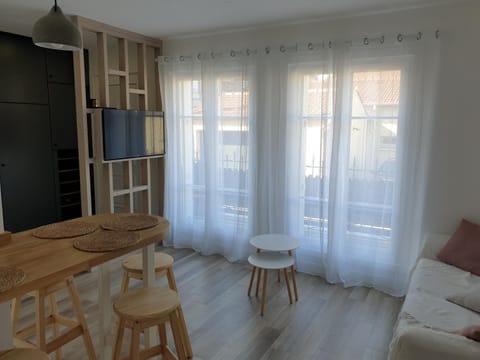 cosy appartment - Clamart Percy Paris Apartamento in Issy-les-Moulineaux