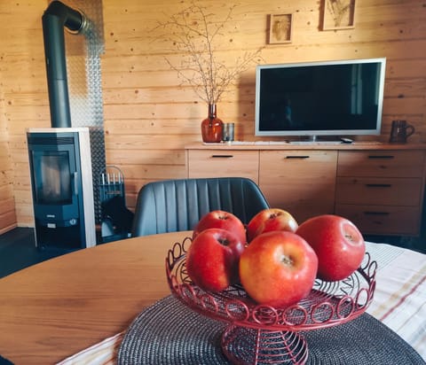 TV and multimedia, Dining area