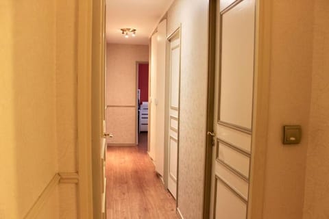 Appartement spacieux (82 m2) 5 mins de la gare Apartment in Sartrouville
