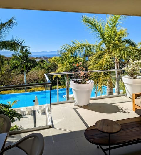 Balcony/Terrace, Pool view