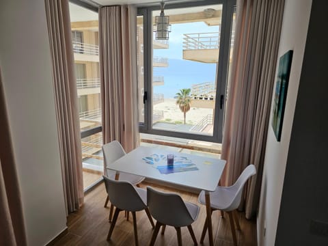 Dining area, Sea view