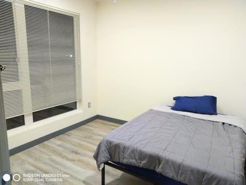 Private Bedroom in Portland Condo Copropriété in Vancouver