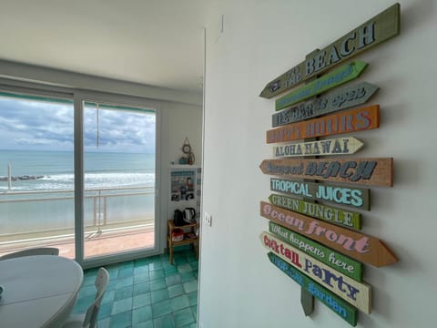 Living room, Sea view, Sea view