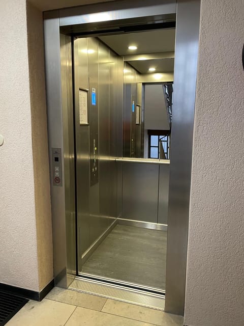 elevator