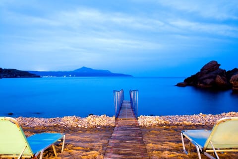 Nearby landmark, Natural landscape, Mountain view, Sea view