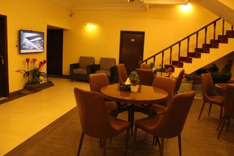 Hotel Inn Karachi Hotel in Karachi