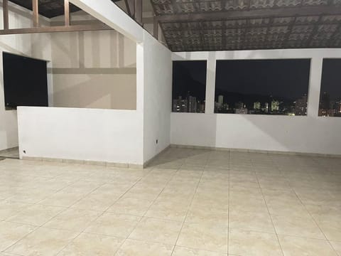 GV Apartamentos-Flat ar cond area central vista espetacular Eigentumswohnung in Governador Valadares