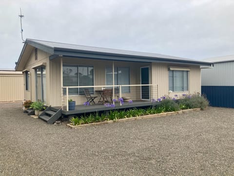 Almonta Escape - COFFIN BAY - Perfect for couples or families House in Coffin Bay