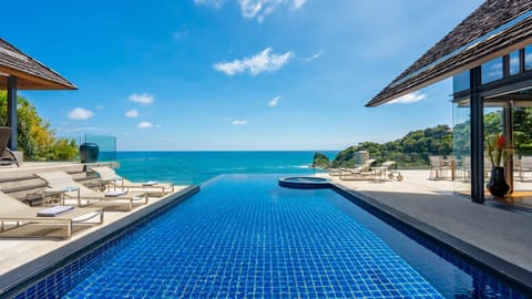 Sea view, Swimming pool, sunbed