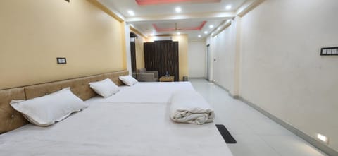 Rama Royal Resorts Hotel in West Bengal