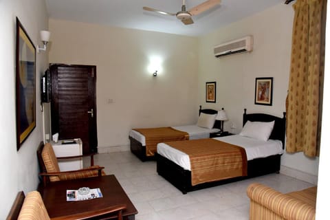 Herfa INN Hotel Lahore Hotel in Lahore