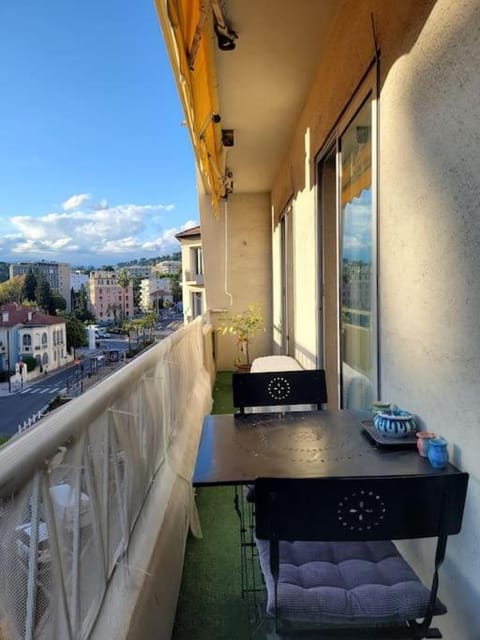 A 12 min du palais des Festivals Apartment in Mougins