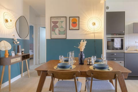 Design et Convivial avec parking gratuit Apartment in Villeurbanne