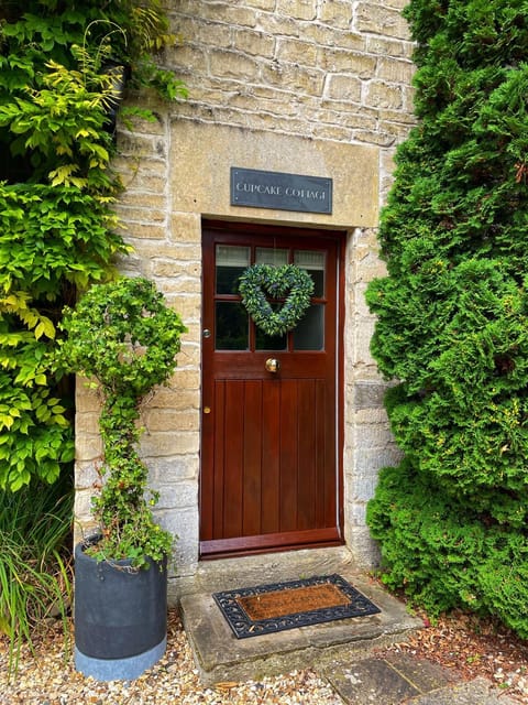 Cupcake Cottage: Quintessential Cotswold Cottage Haus in Nailsworth