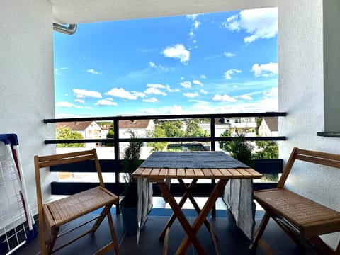 Patio, Day, View (from property/room), Balcony/Terrace, Dining area