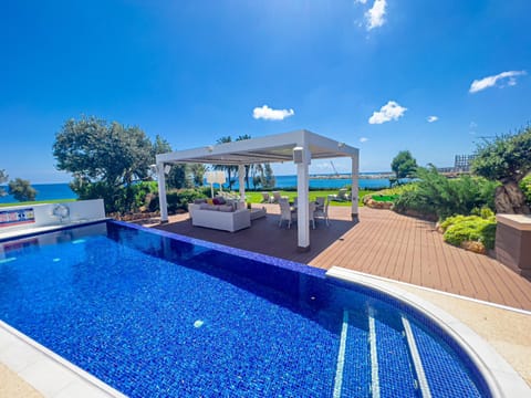 Erato Seafront Luxury Villa Villa in Paralimni