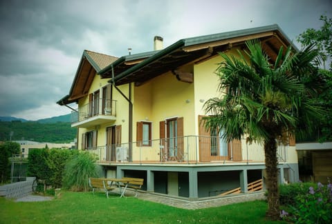 Countryhouse Verso Bed and Breakfast in Rovereto