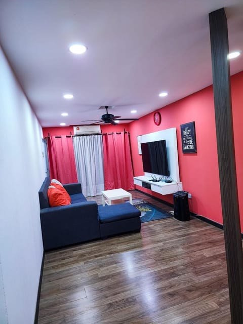 3 Bedrooms with Pool Hanan Residence Ketumbar Heights Condominium Condo in Kuala Lumpur City