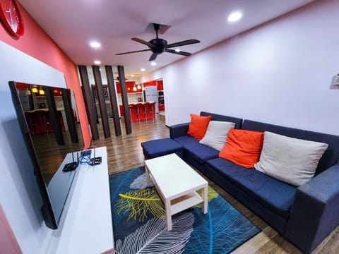3 Bedrooms with Pool Hanan Residence Ketumbar Heights Condominium Condo in Kuala Lumpur City