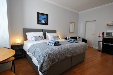 Market Apartment- harbourfront studio Pittenweem Condo in Pittenweem