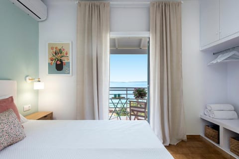 View (from property/room), Bedroom, Sea view