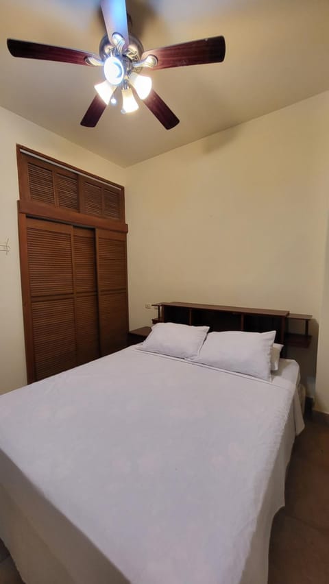 Sohla Rooftop Hostel Bed and Breakfast in San Juan del Sur