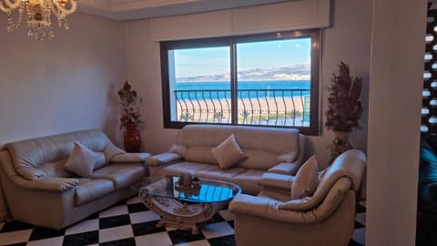 Prestige House - Near the Sea Condo in Tangier
