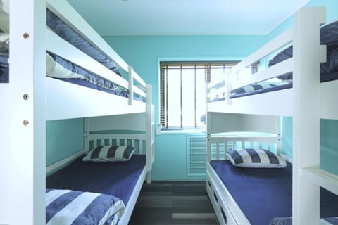 Bed, Photo of the whole room, Bedroom, bunk bed