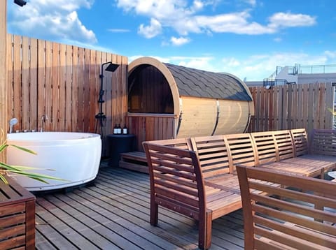 Sauna, Sauna, Balcony/Terrace, Balcony/Terrace