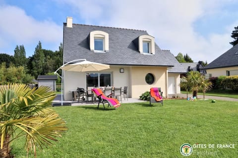 Natural landscape, Garden, Garden, Garden view, sunbed
