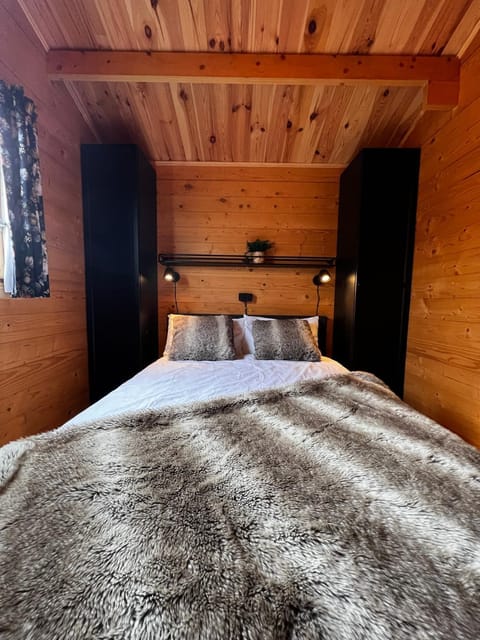 Lodge on the campsite Campingplatz /
Wohnmobil-Resort in Rockanje
