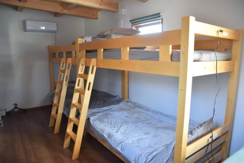 Bed, bunk bed