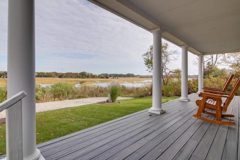 Unique Scituate Vacation Rental on Herring River! Casa in Scituate
