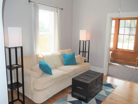 Sailor's Delight - Remodeled And Super Cute! Maison in Manistee