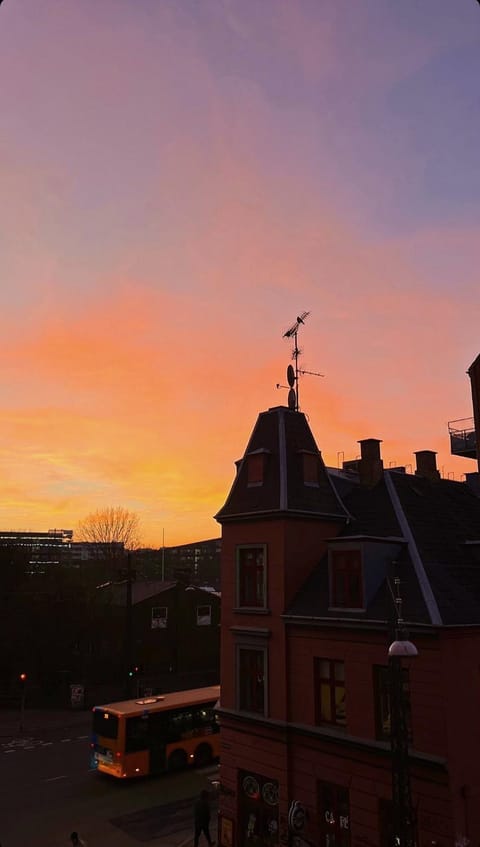 Balcony/Terrace, City view, Sunset