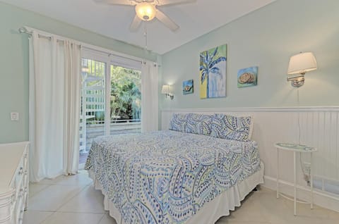 Oasis by the Beach managed by the Beach Retreats Maison in Holmes Beach