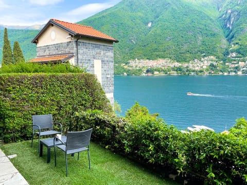 Garden, Garden view, Lake view, Mountain view