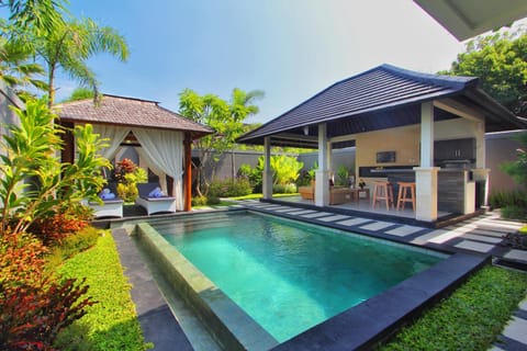 Patio, Garden, Garden view, Pool view, Swimming pool