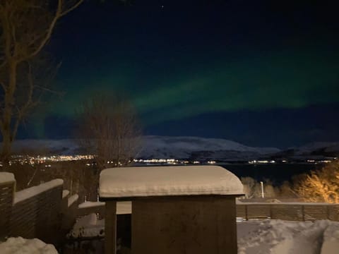 Beautiful view, perfect place to see northern lights! Eigentumswohnung in Tromso