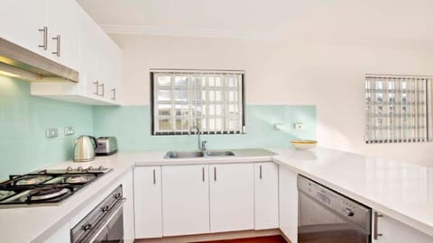 Saltwater Accom Holidays House in Terrigal