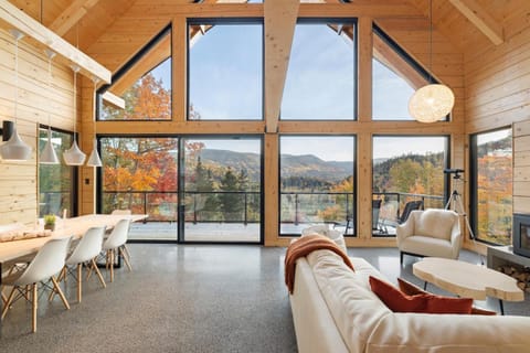 Natural landscape, Living room, Mountain view